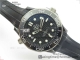 VSF厂复刻欧米茄海马Seamaster Diver 300M 陶瓷海马300胶带款高仿手表细节图