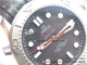 VSF厂复刻欧米茄海马Seamaster Diver 300M 钢带黑盘红针海马300胶带款高仿手表细节图