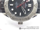 VSF厂复刻欧米茄海马Seamaster Diver 300M 钢带黑盘红针海马300胶带款高仿手表细节图